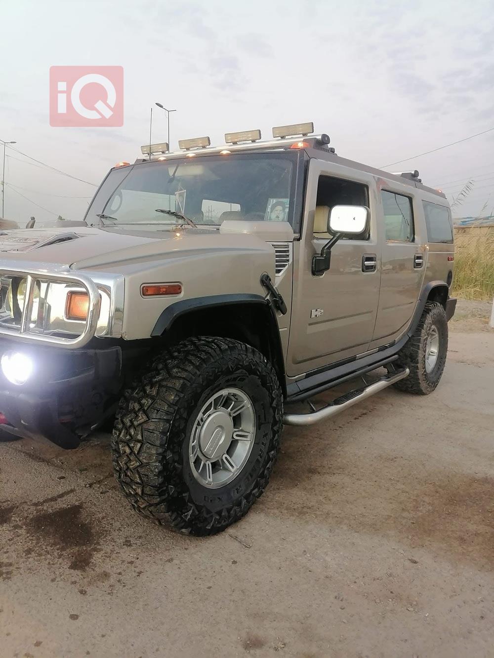 Hummer H2